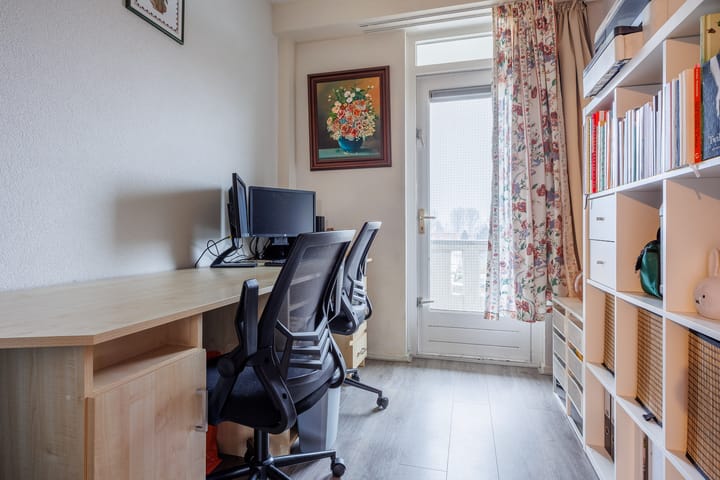 Foto 12 van Huissensestraat 113-4