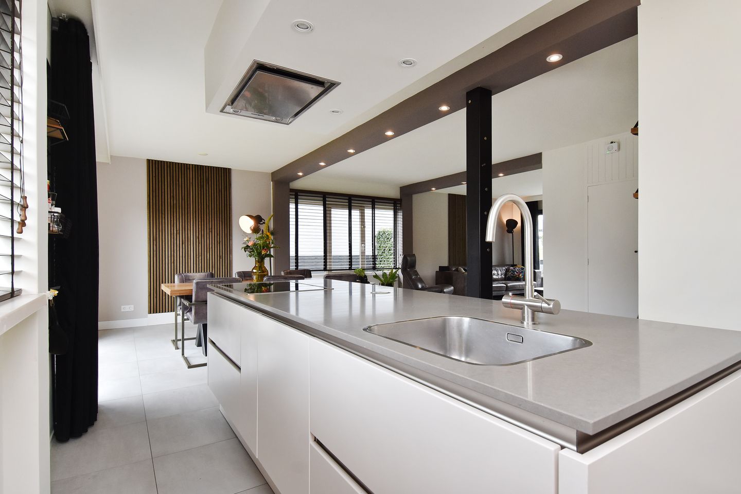 Foto 10 van Vosmaerstraat 2