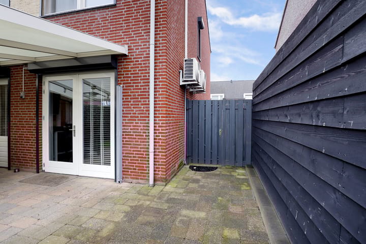 Foto 39 van Rembrandtstraat 4