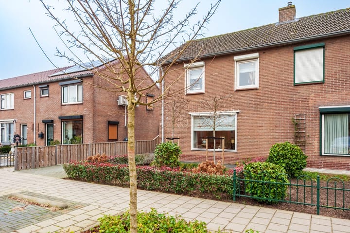 Foto 9 van Hofstraat 6