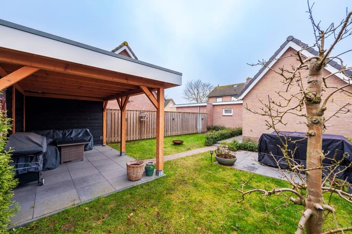 Foto 18 van Hofstraat 6