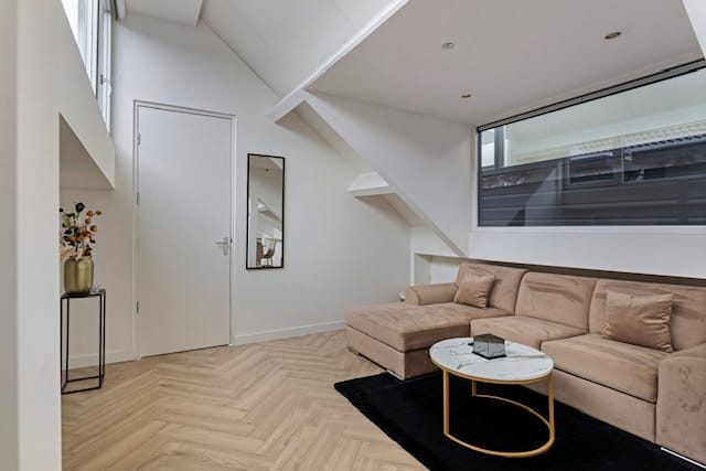 Photo 13 of Raadhuisstraat 13-C