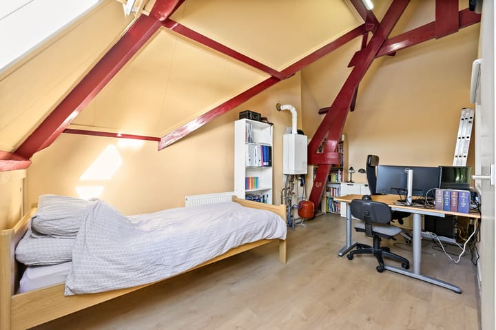 Foto 32 van Miquelstraat 175