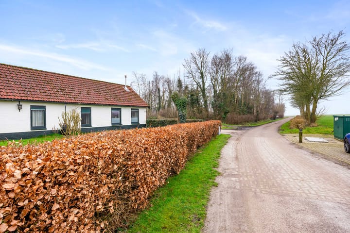 Photo 37 of Valgeweg 6