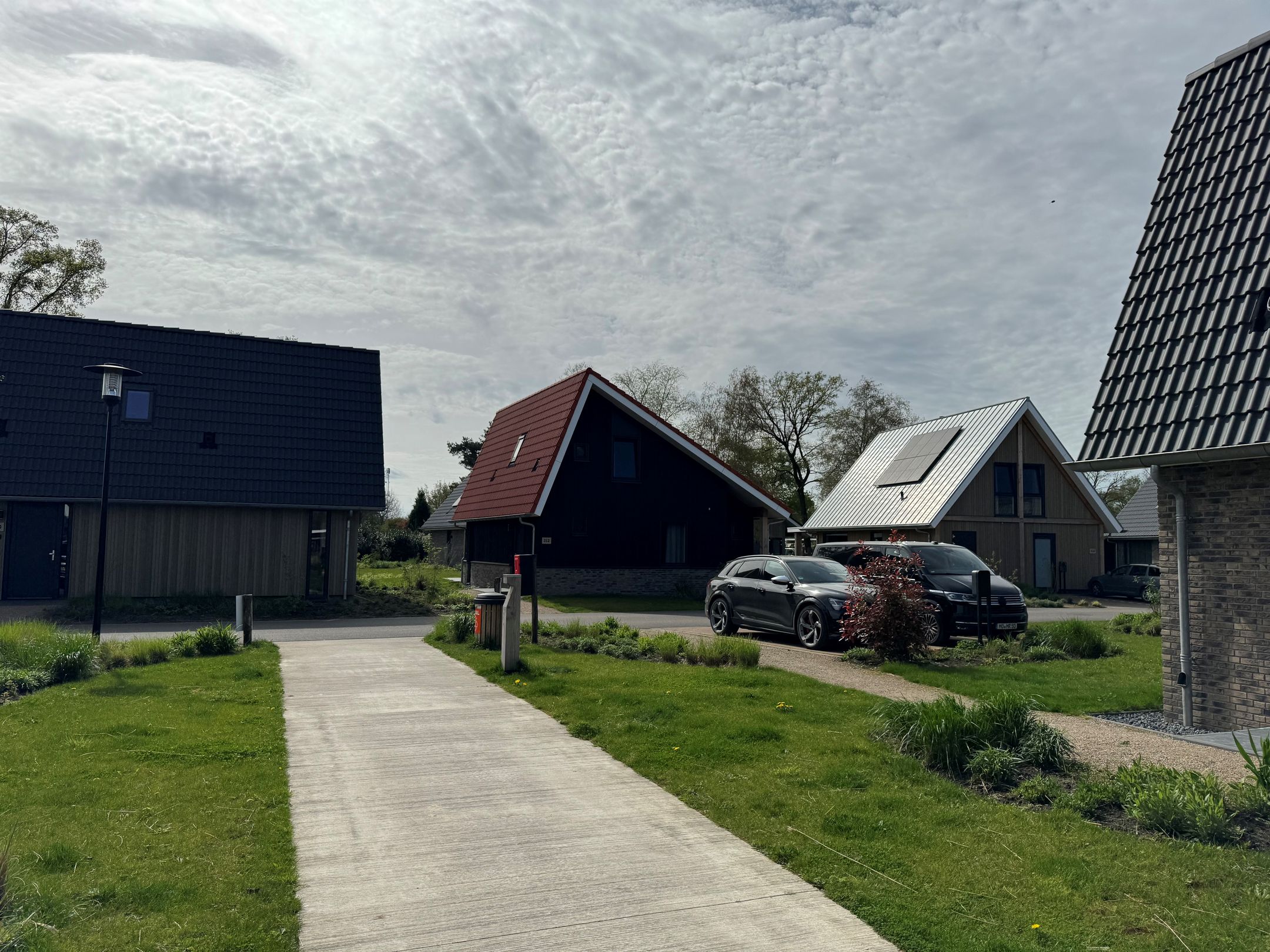 3-bedroom freehold villa in Well (LI) — photo 4 of 5