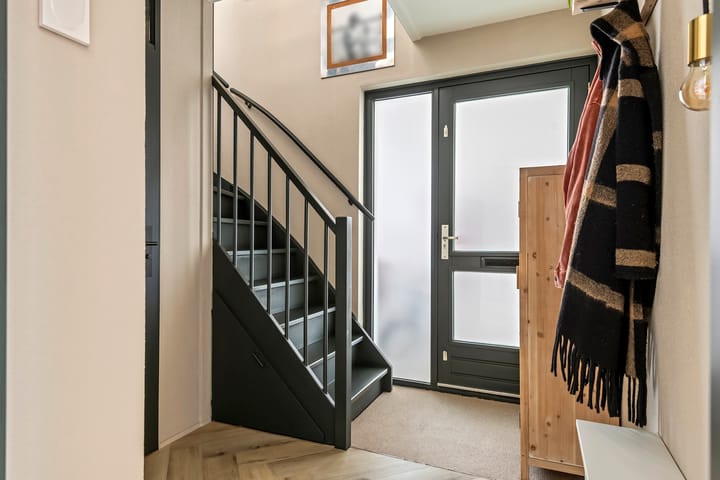 Photo 27 of Ekelen 52