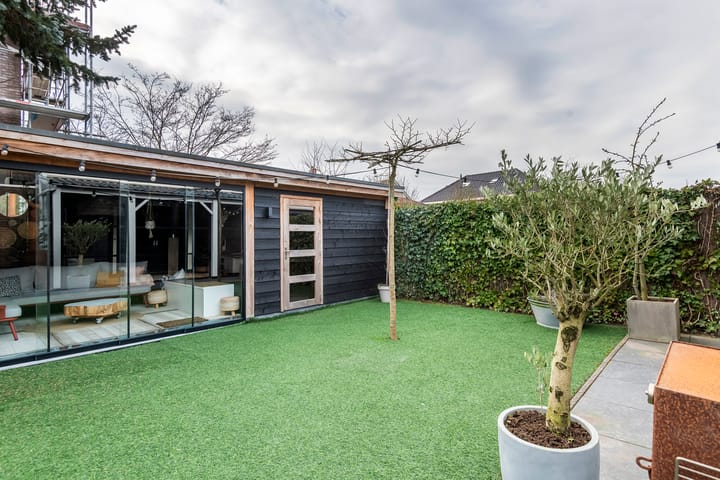 Photo 44 of Ekelen 52