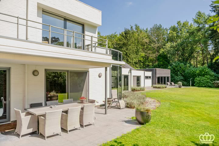 Photo 28 of Lijsterbeslaan 10