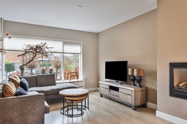 Foto 11 van Doornenburg 9