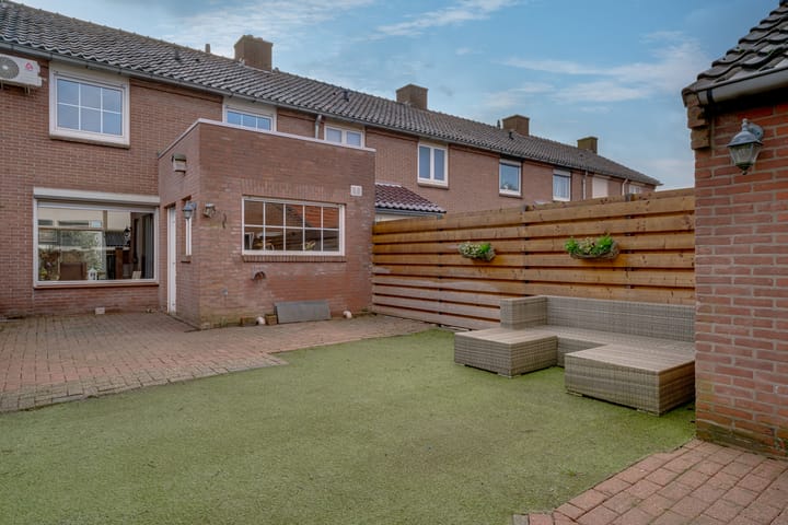 Foto 32 van Graaf Gerardstraat 32