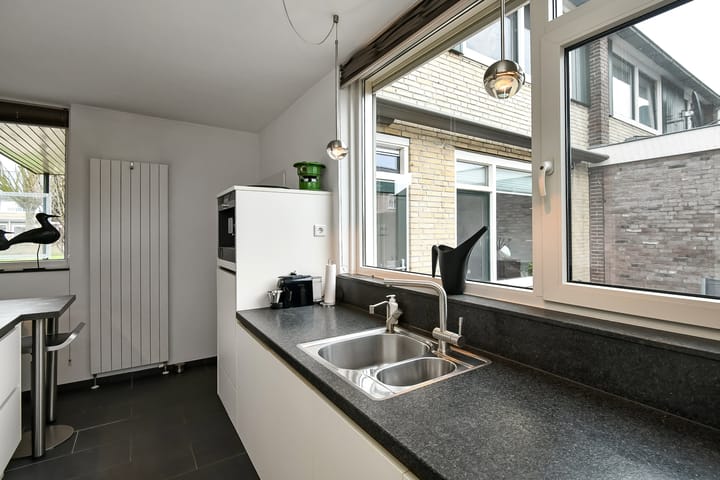 Foto 27 van Haydnstraat 37