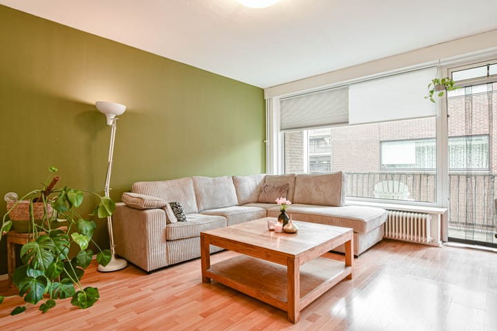 Foto 2 van Ruys de Beerenbrouckstraat 55