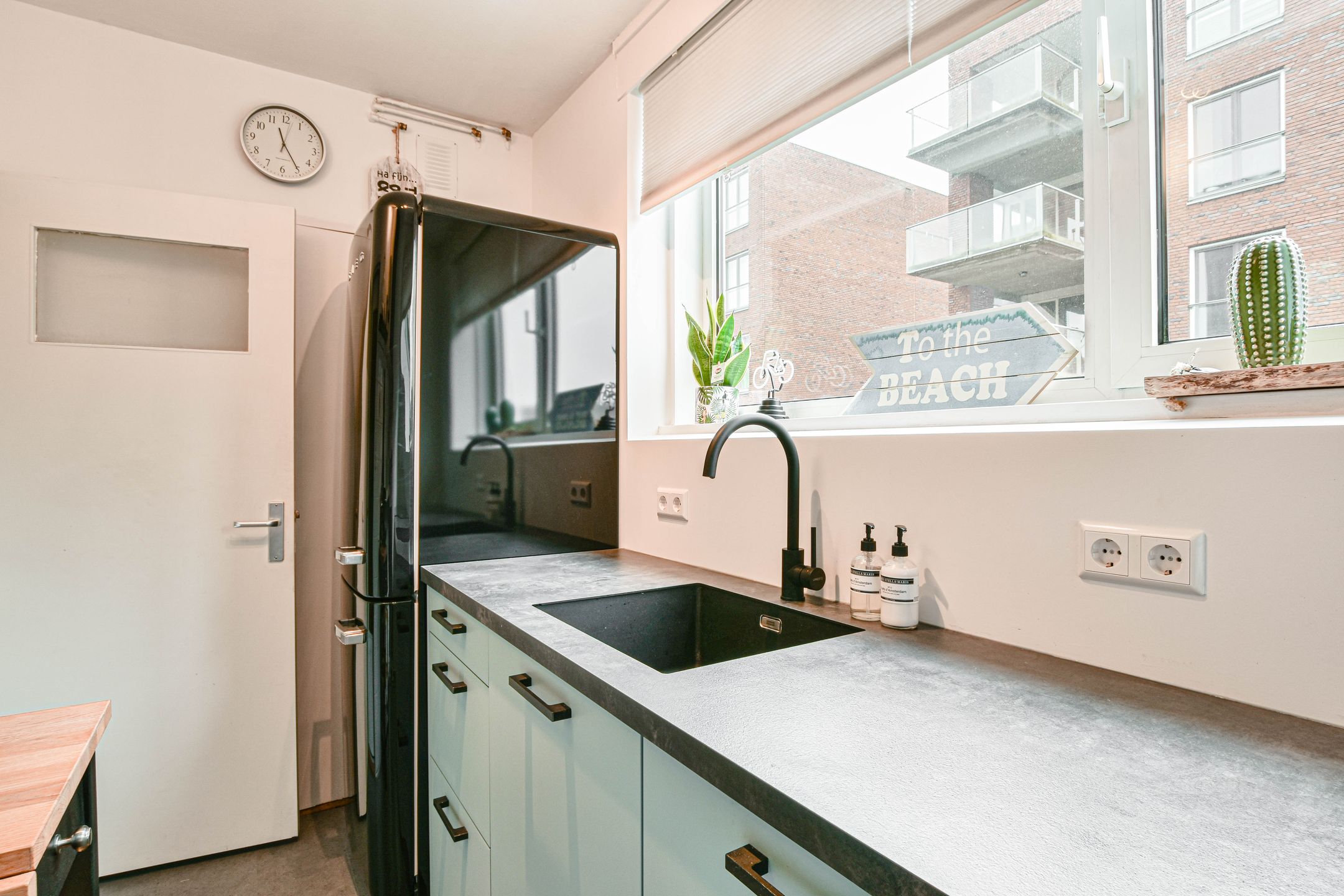 Photo 12 of Ruys de Beerenbrouckstraat 55