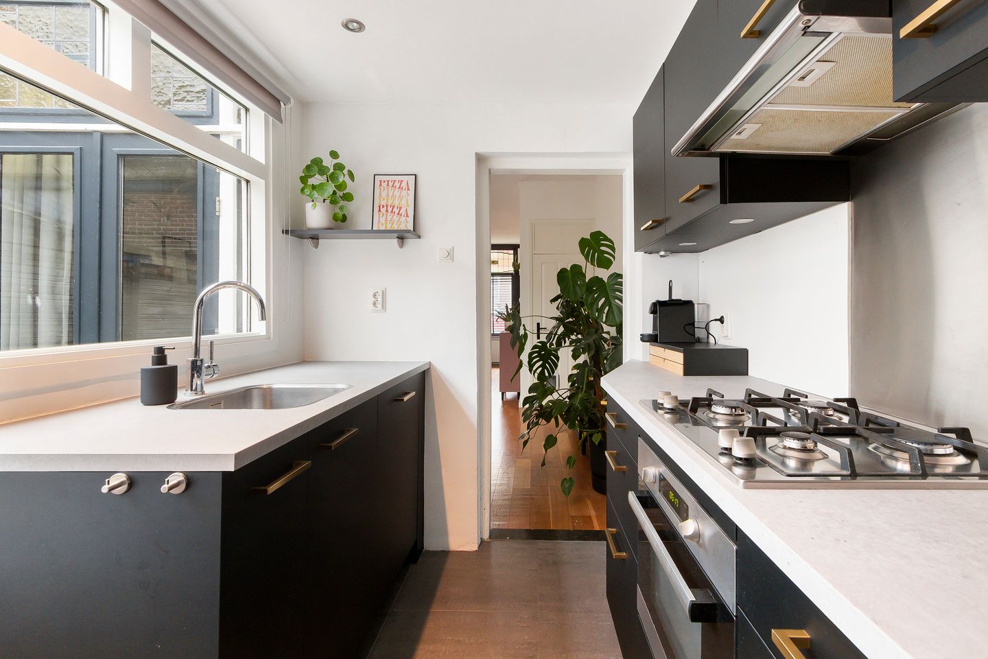 Foto 4 van Eerste Reedwarsstraat 18