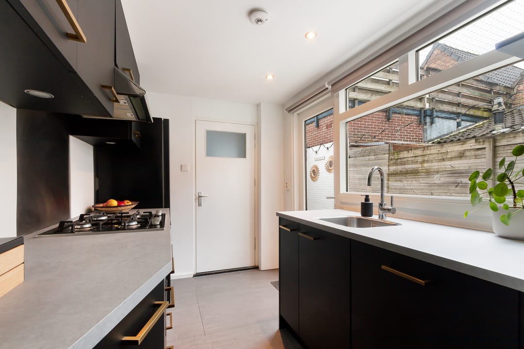 Foto 16 van Eerste Reedwarsstraat 18