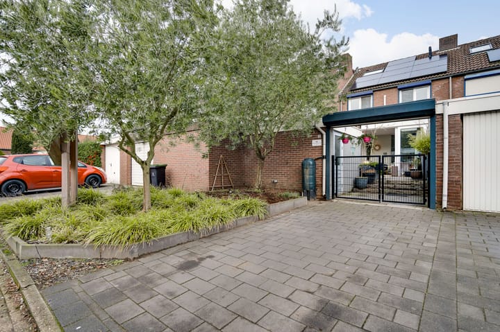 Foto 27 van Heuvel 11