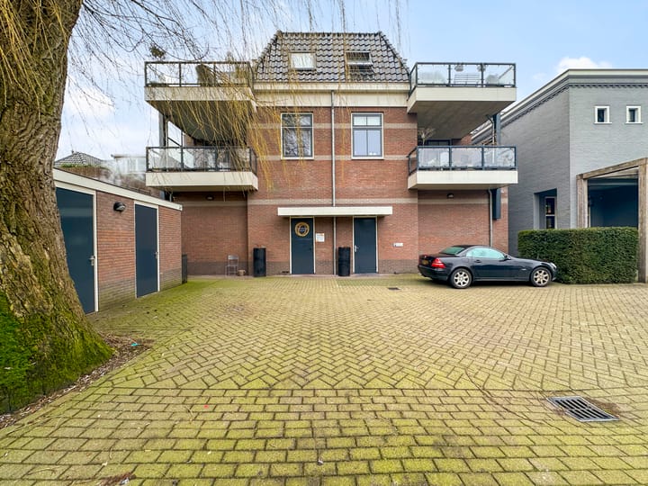 Photo 23 of Raadhuisplein 52