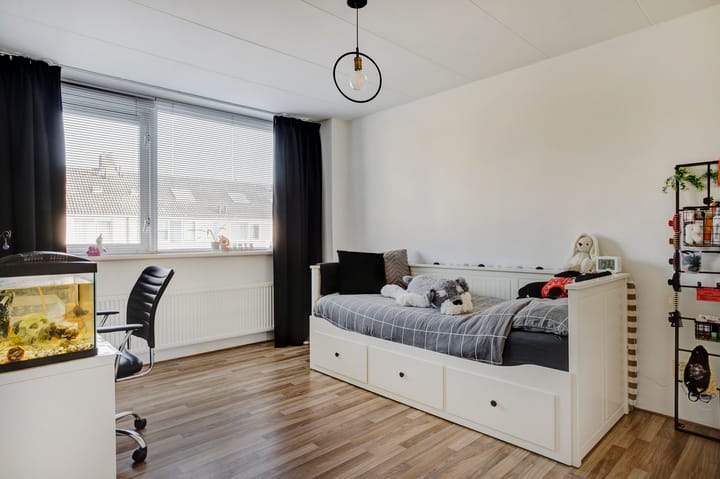 Photo 25 of Bourgondiëweg 23