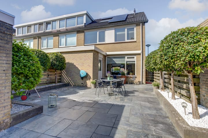 Photo 17 of Bourgondiëweg 23