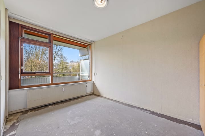 Photo 7 of Roland Holstlaan 988