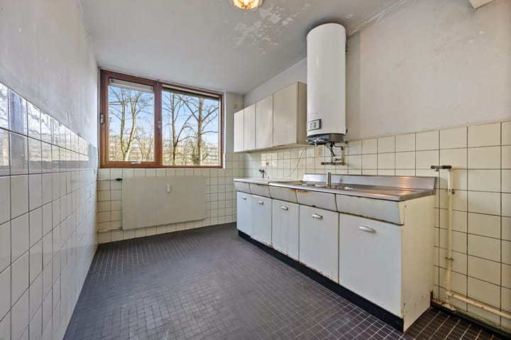 Photo 10 of Roland Holstlaan 988