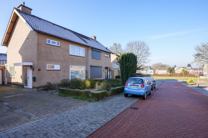 Foto 2 van Pastoor Kengenstraat 6