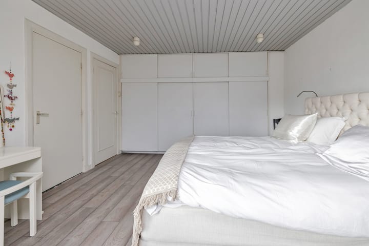 Foto 16 van Frederik van Eedenplein 34