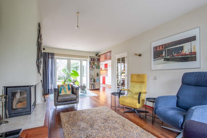 Photo 13 of Marsstraat 7