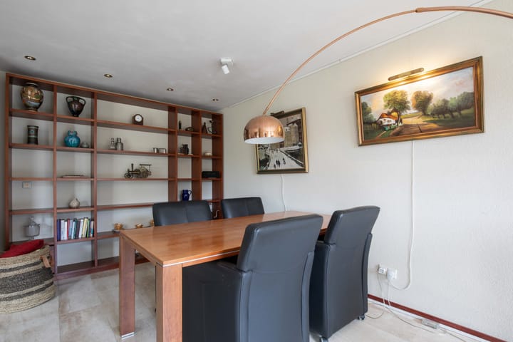 Photo 16 of Marsstraat 7