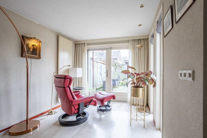 Photo 17 of Marsstraat 7