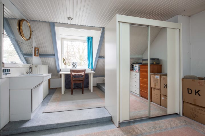 Photo 37 of Marsstraat 7