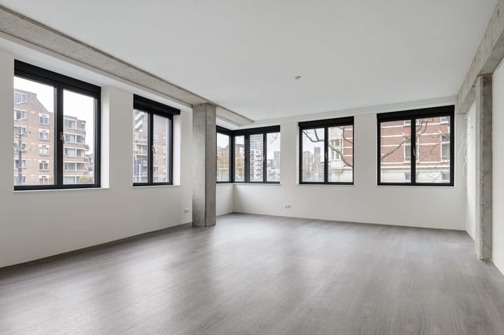 Foto 13 van Van Vollenhovenstraat 3-129