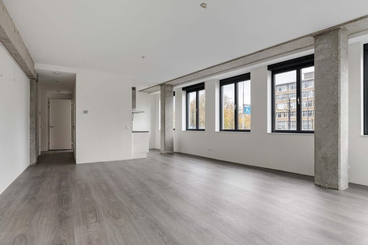 Foto 14 van Van Vollenhovenstraat 3-129