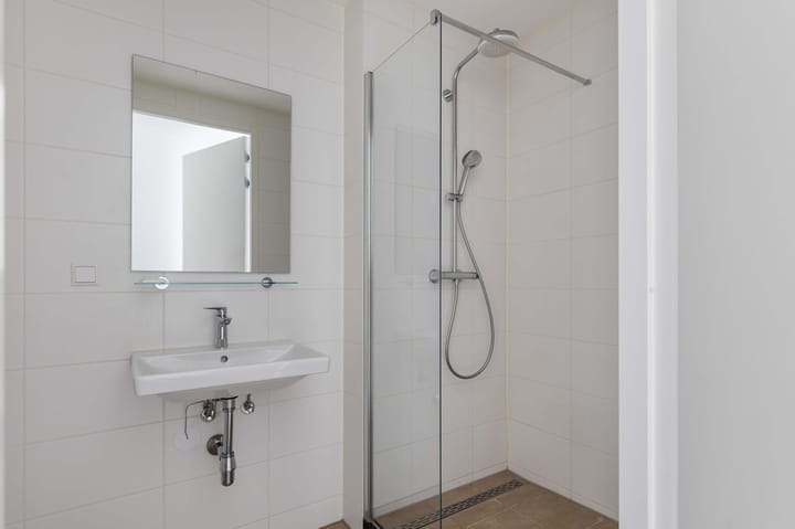 Foto 19 van Van Vollenhovenstraat 3-129