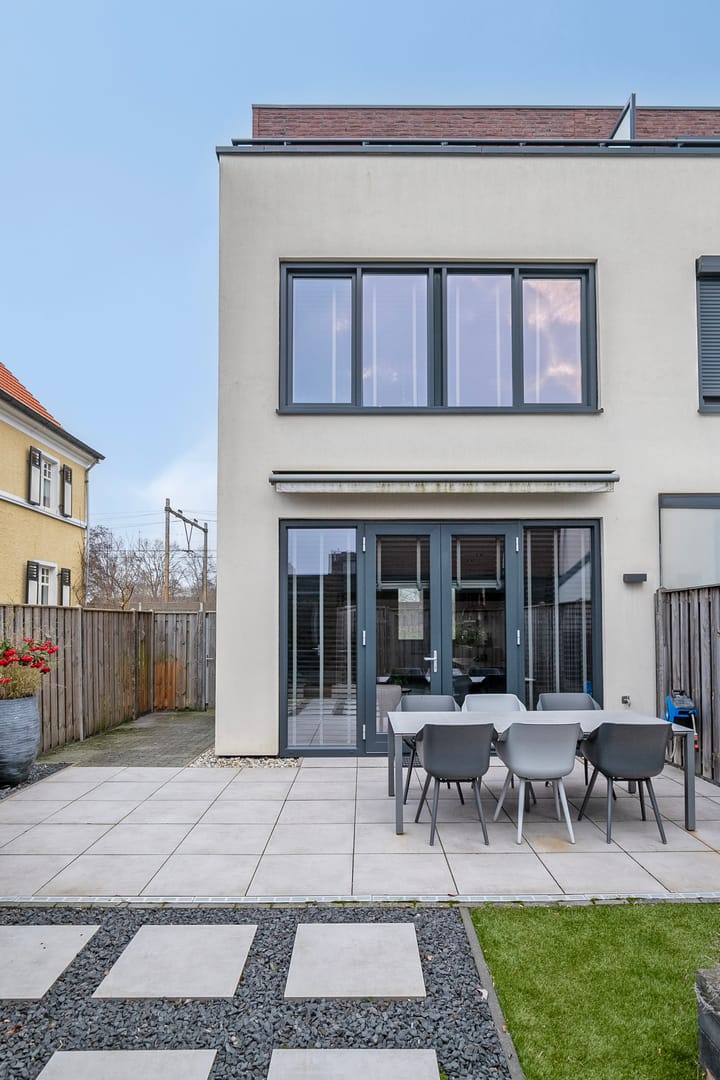 Foto 18 van Houtse Parallelweg 101-A