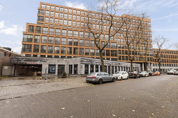 View photo 31 of Van Vollenhovenstraat 3-129