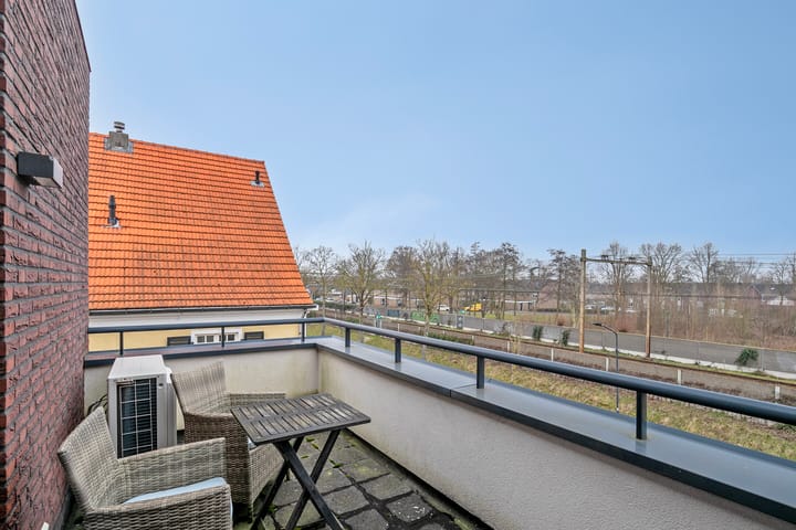 Foto 30 van Houtse Parallelweg 101-A