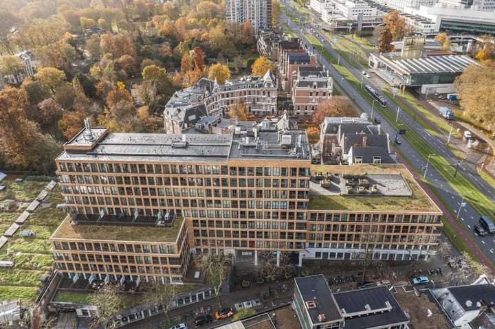 Photo 23 of Van Vollenhovenstraat 3-409