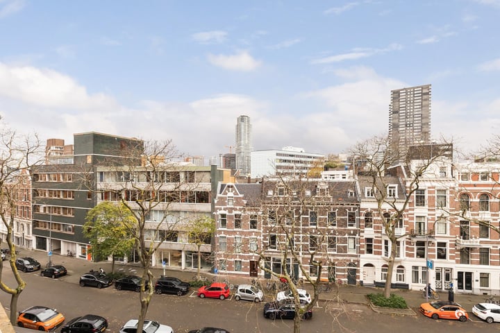 View photo 26 of Van Vollenhovenstraat 3-409