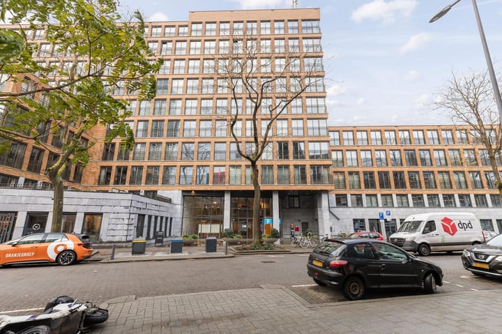 Photo 30 of Van Vollenhovenstraat 3-409