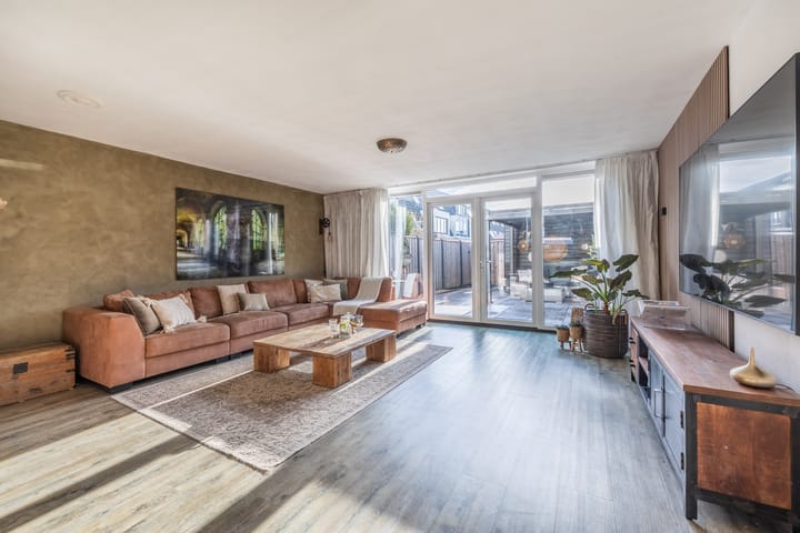 Foto 11 van Barbadosstraat 49