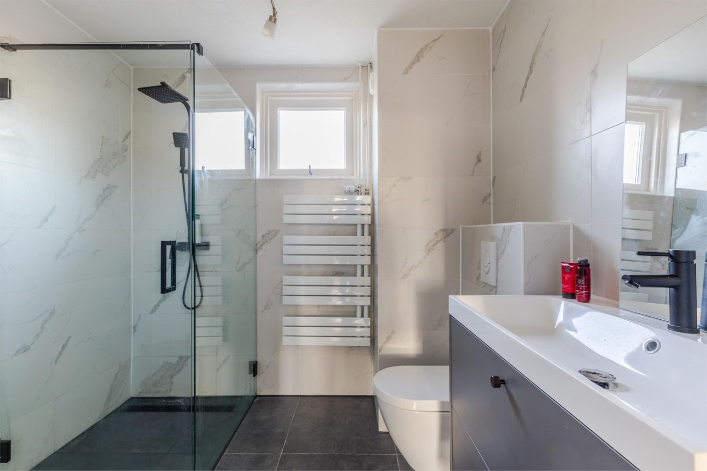 Foto 34 van Botter 32 5