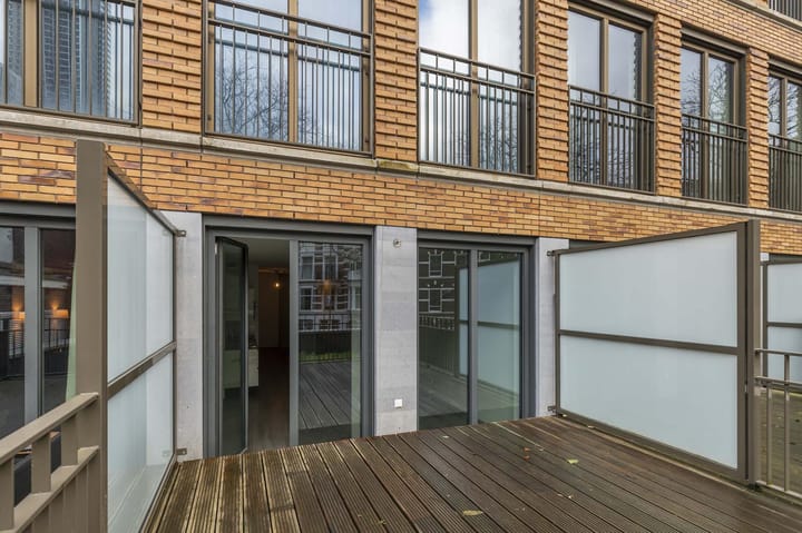 Foto 18 van Van Vollenhovenstraat 3-108