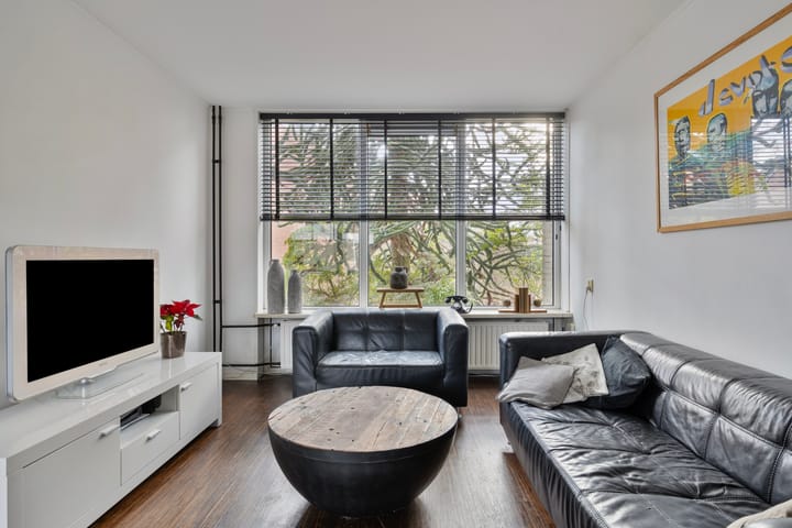 Foto 6 van Baronielaan 17