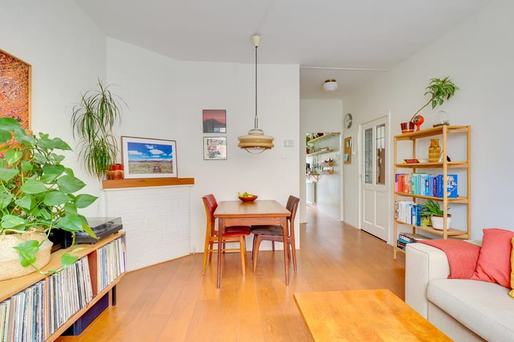 Foto 10 van Nieuwravenstraat 21