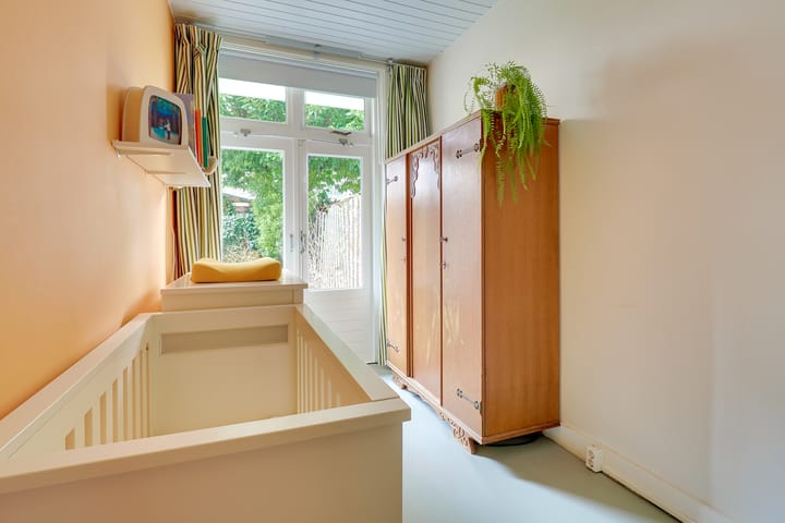 Photo 20 of Nieuwravenstraat 21