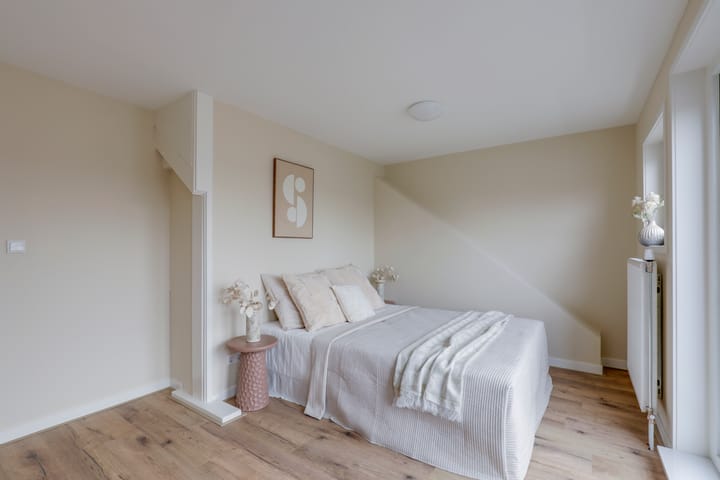 Foto 30 van Egelantierstraat 2