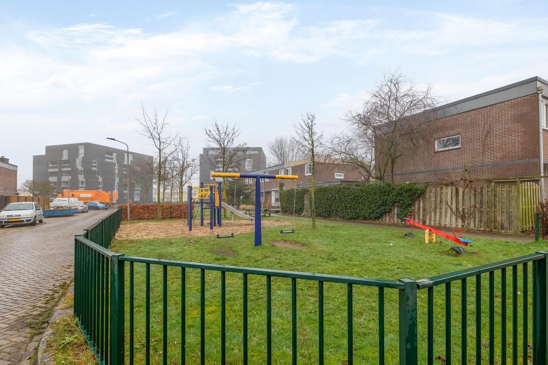 Foto 28 van Albardastraat 27