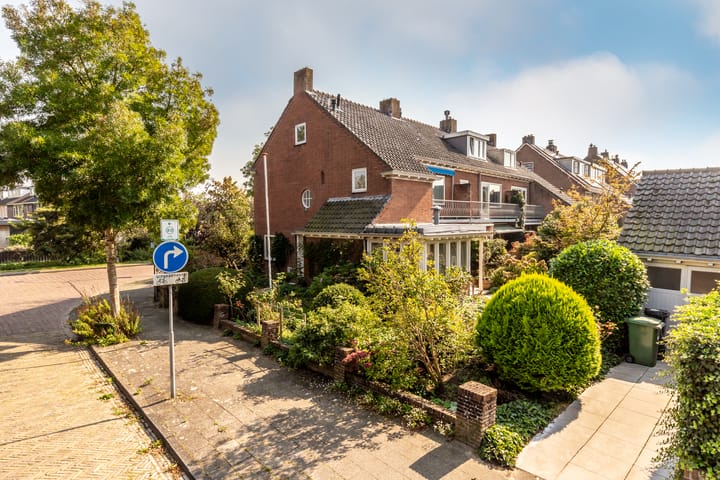 Foto 1 van Bachlaan 30