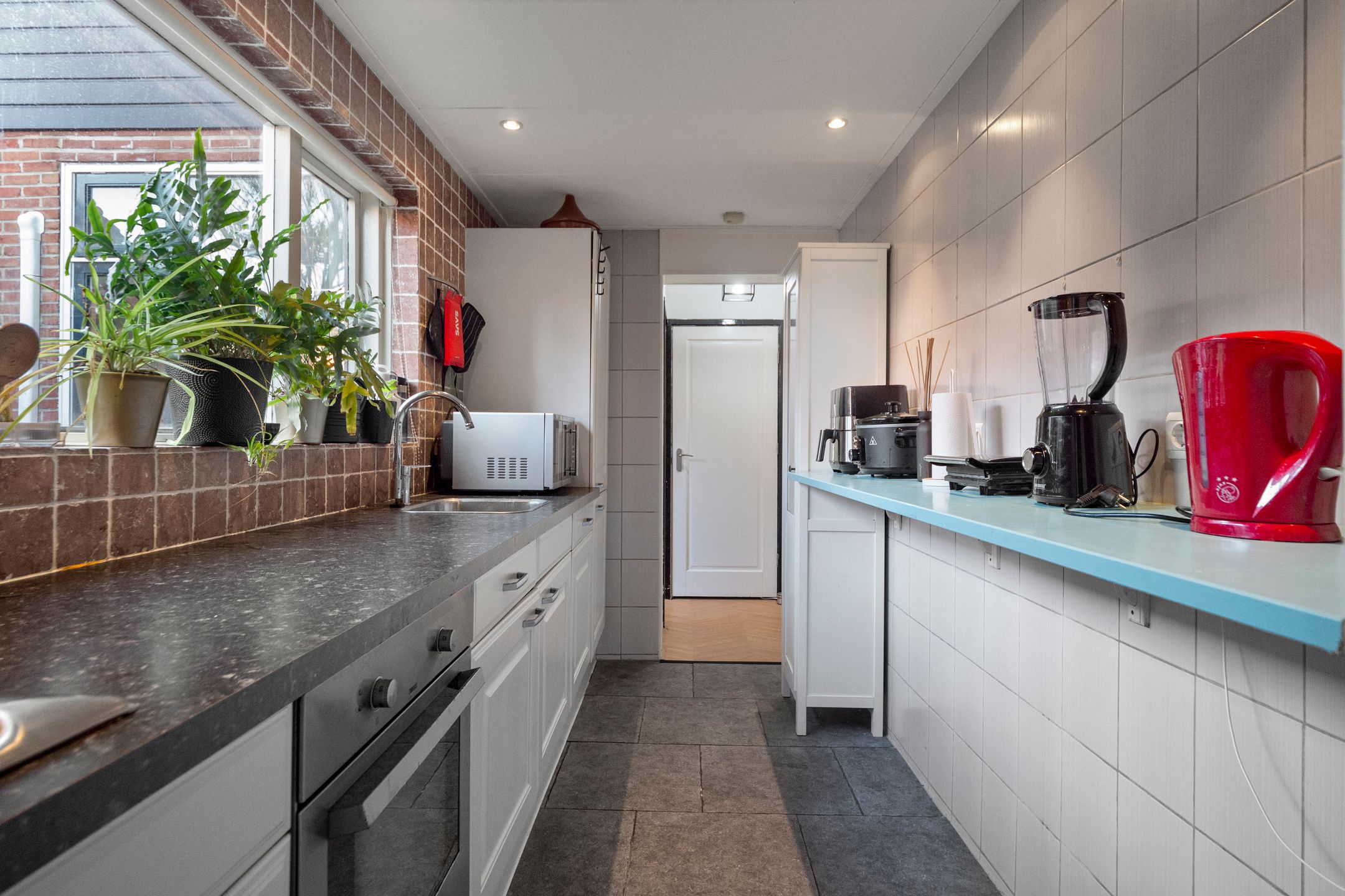 Photo 3 of Hertzogstraat 4